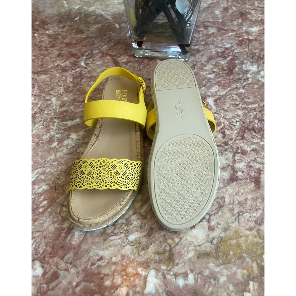 New Salvatore Ferragamo Gianette Yellow Laser-Cut Leather Sandals Size 9M, $695